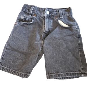 Vintage levis shorts size 5!